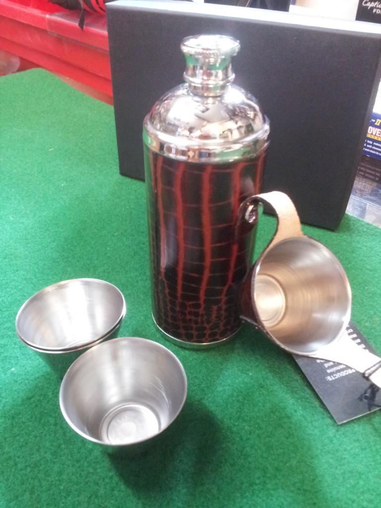 Hip Flask and Cup Set